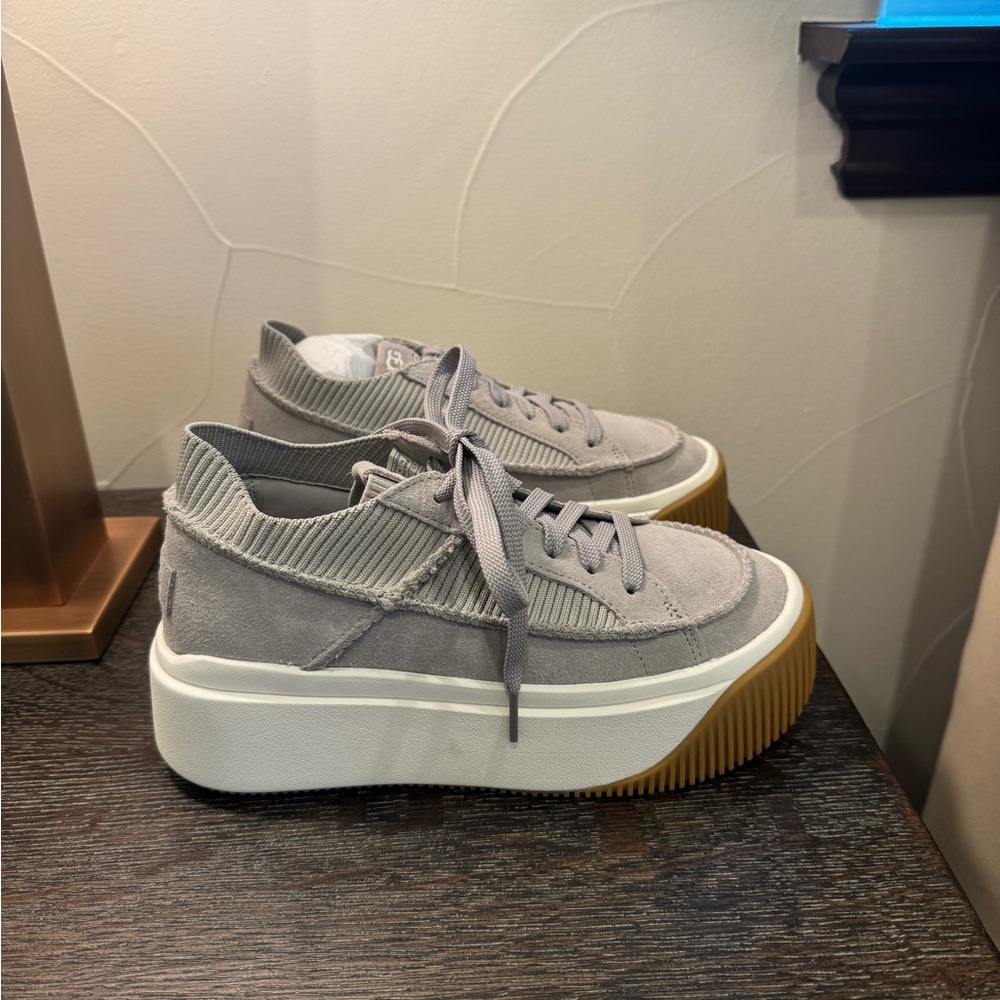 Brand new Ugg platform sneakers